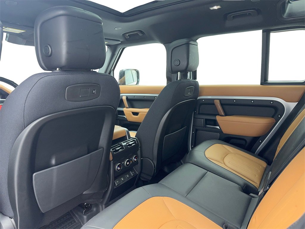 Used 2022 Land Rover Defender 110 X image 42