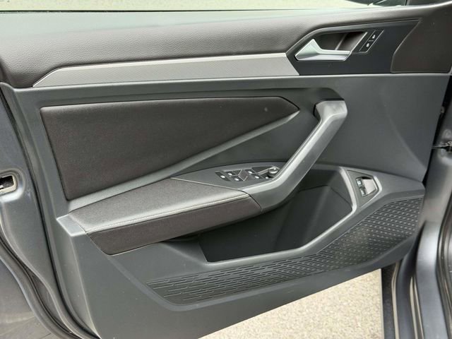 Certified 2023 Volkswagen Jetta S FWD image 16