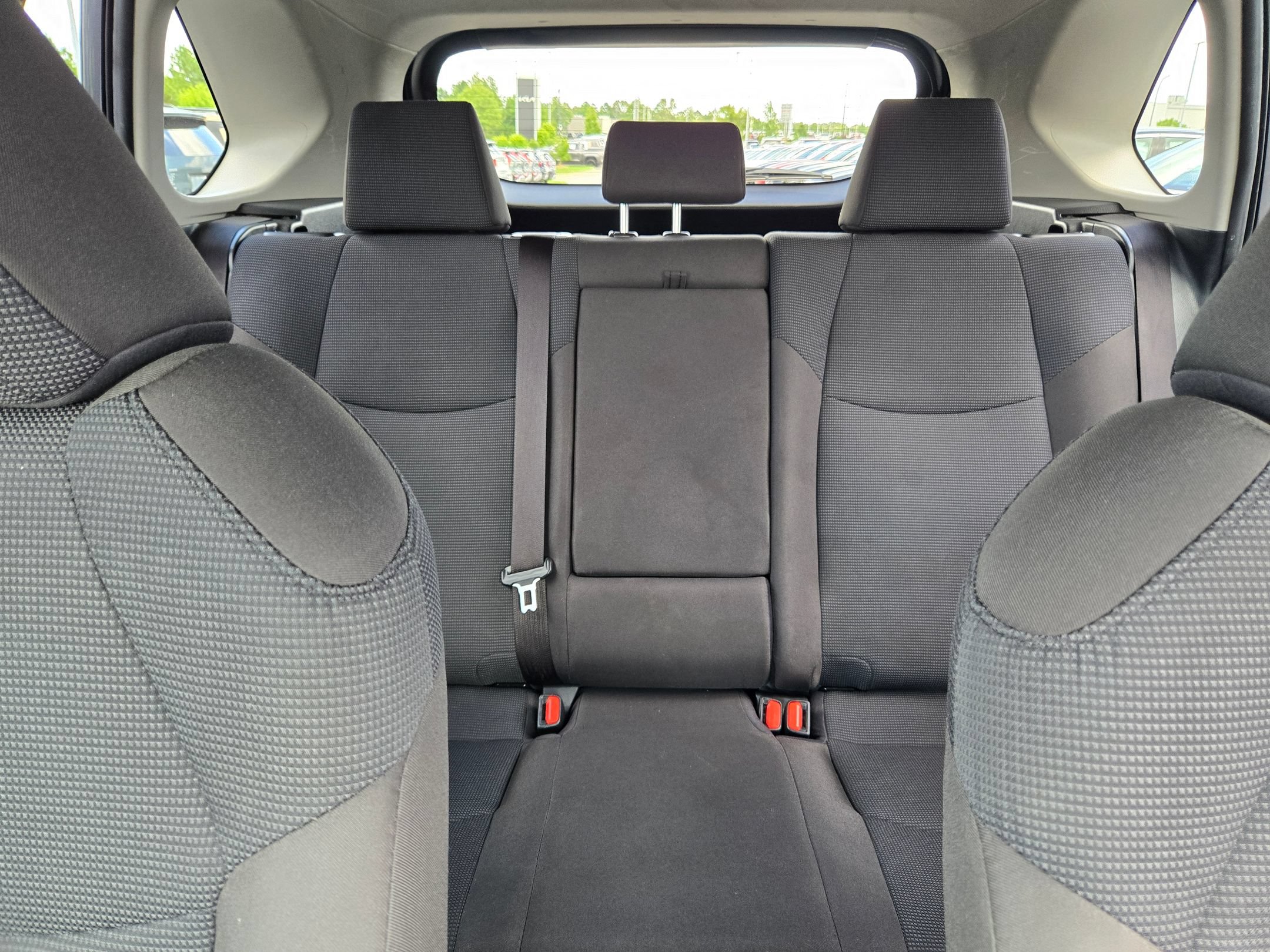 Used 2024 Toyota RAV4 LE AWD/4WD image 13