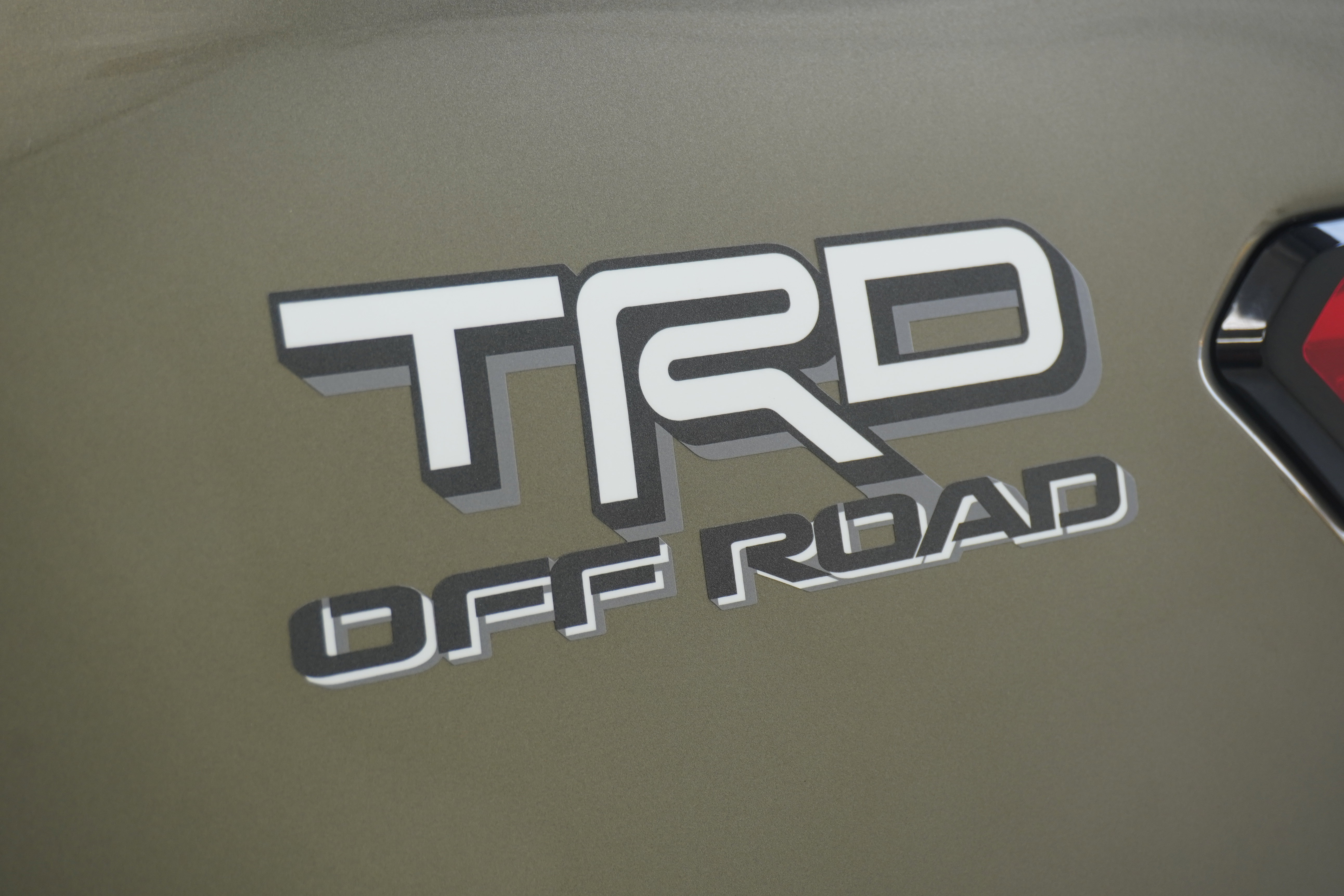 Used 2025 Toyota Tacoma TRD Off-Road AWD/4WD image 7