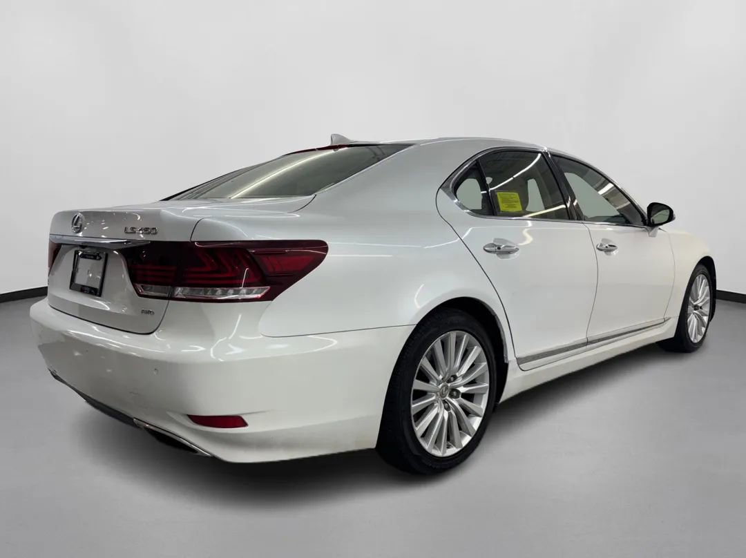 Used 2017 Lexus LS 460 AWD w/ Comfort Package image 10