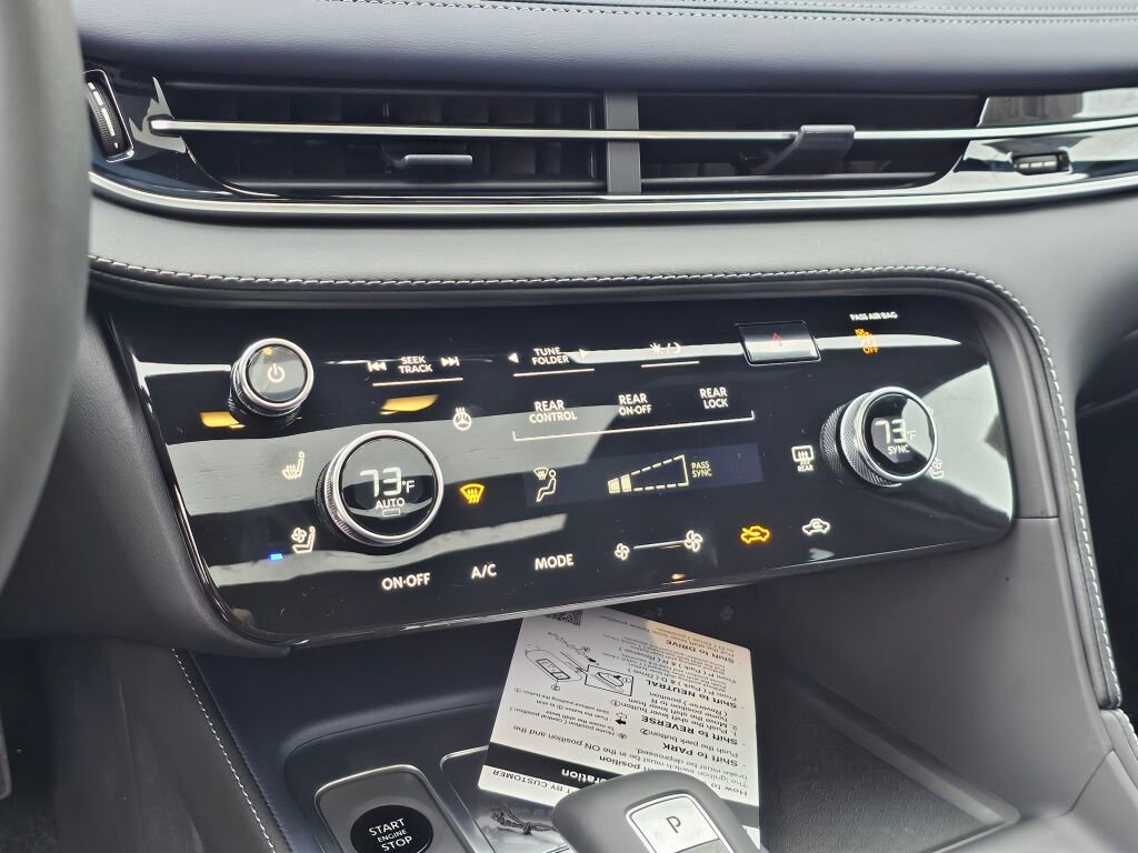 New 2026 INFINITI QX60 Sport image 35