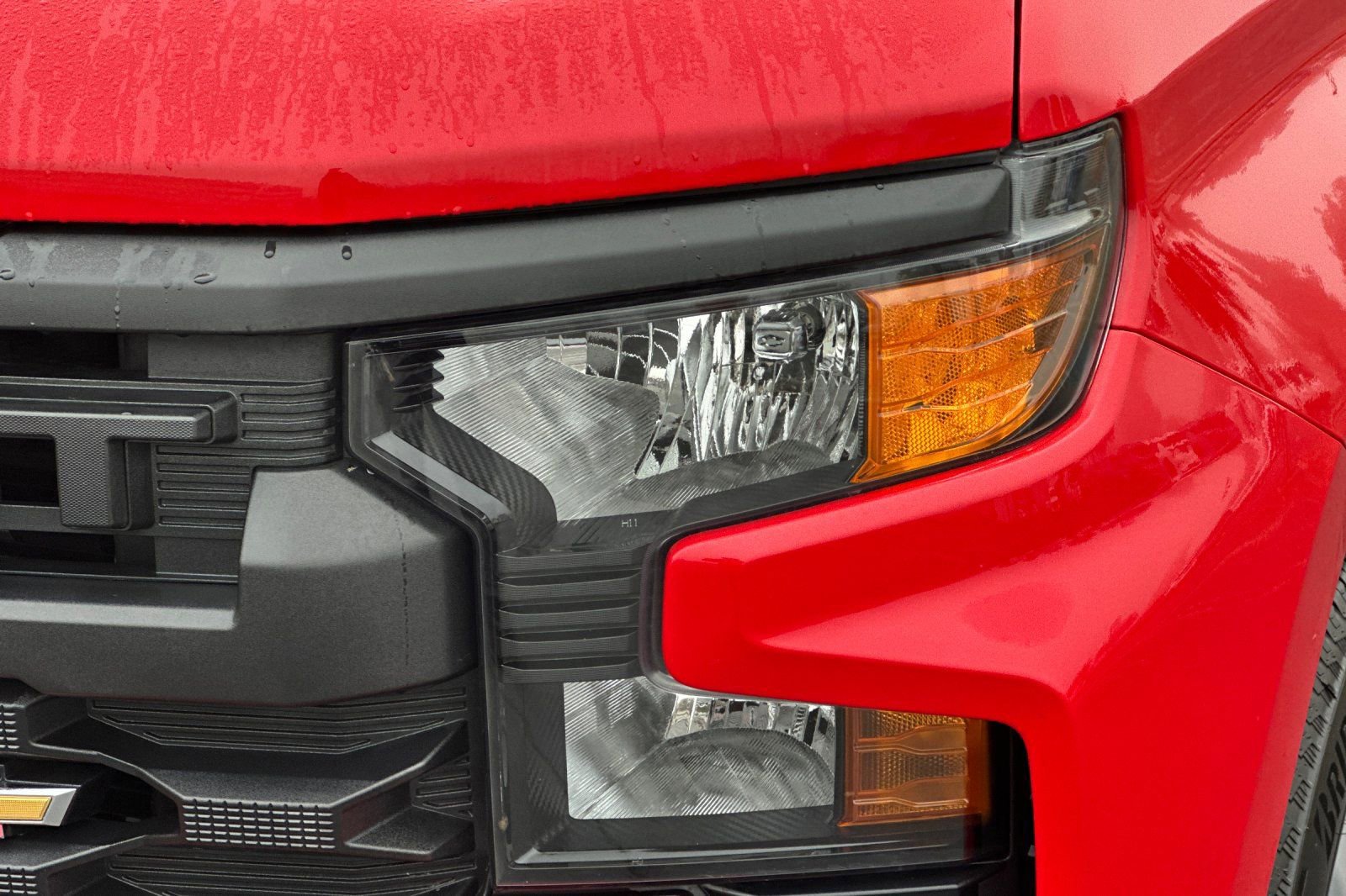 Used 2025 Chevrolet Silverado 1500 Custom image 50