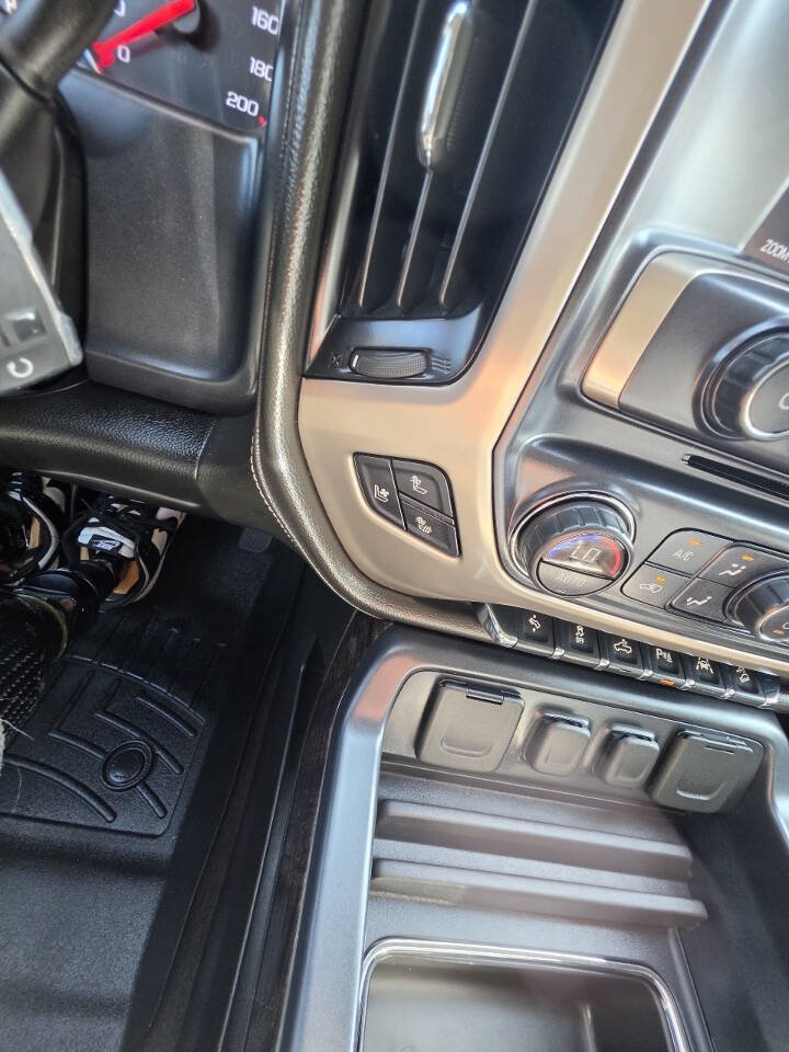Used 2016 GMC Sierra 1500 Denali w/ Enhanced Driver Alert Package AWD/4WD image 23