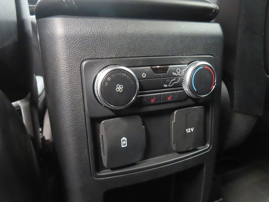 Used 2020 Ford Explorer XLT w/ Equipment Group 202A image 14
