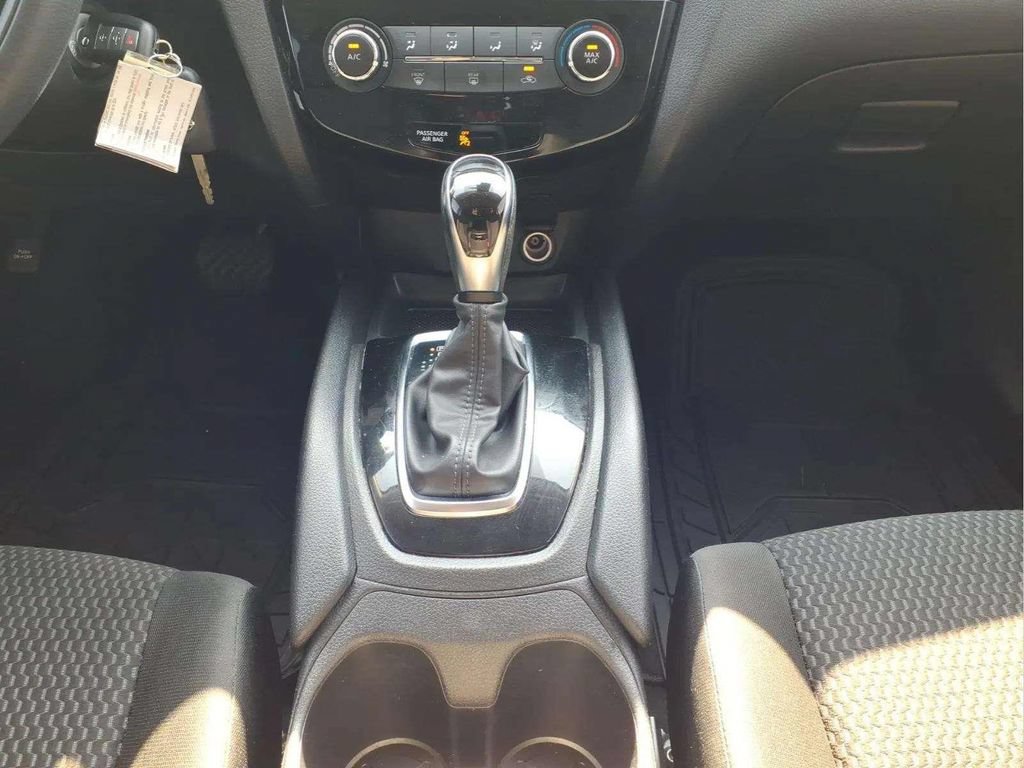 Used 2022 Nissan Rogue Sport S FWD image 12