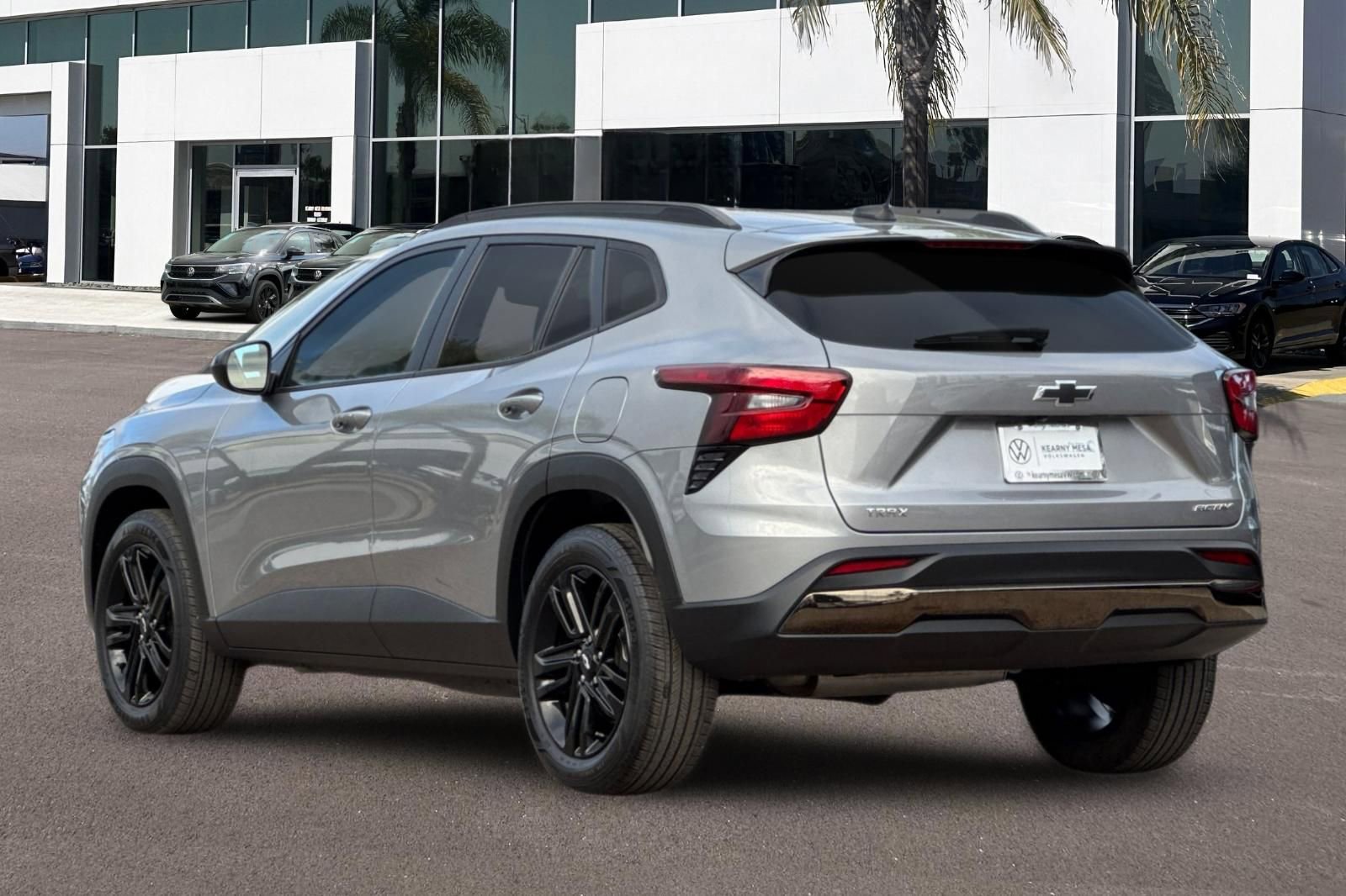 Used 2024 Chevrolet Trax ACTIV w/ Sunroof Package image 5