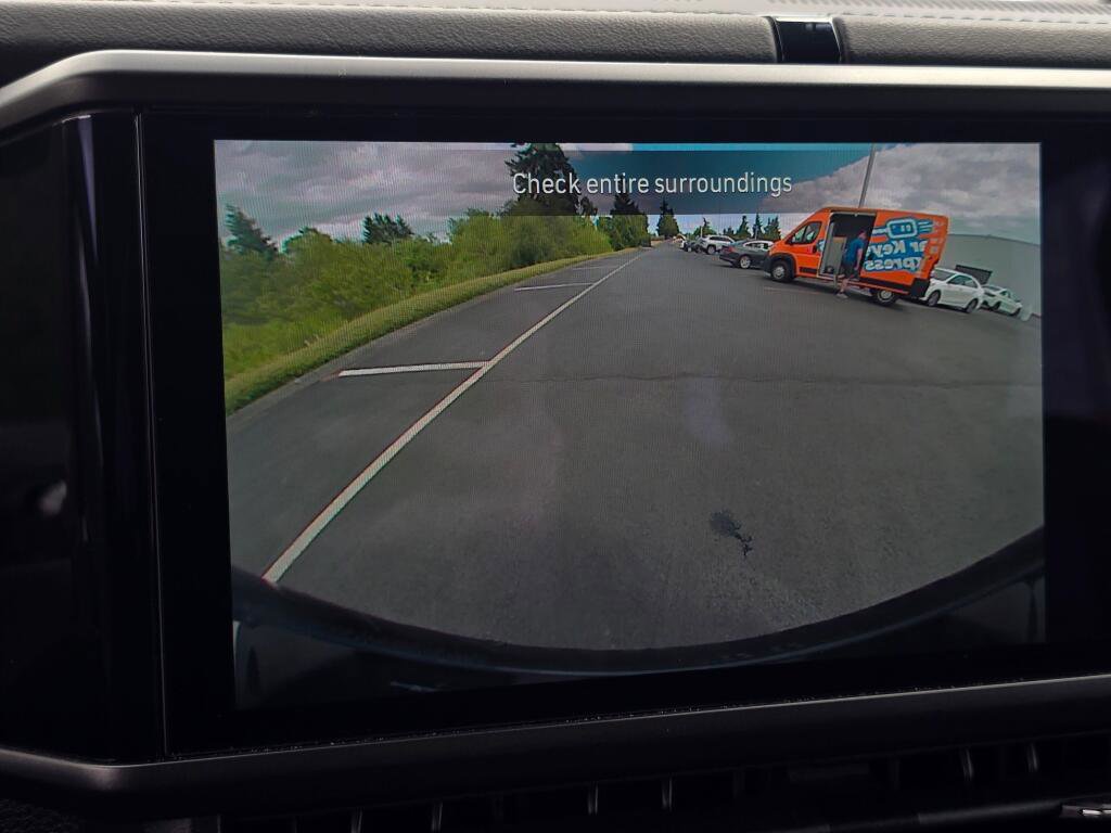 Used 2024 Jeep Wrangler Unlimited Sahara image 36