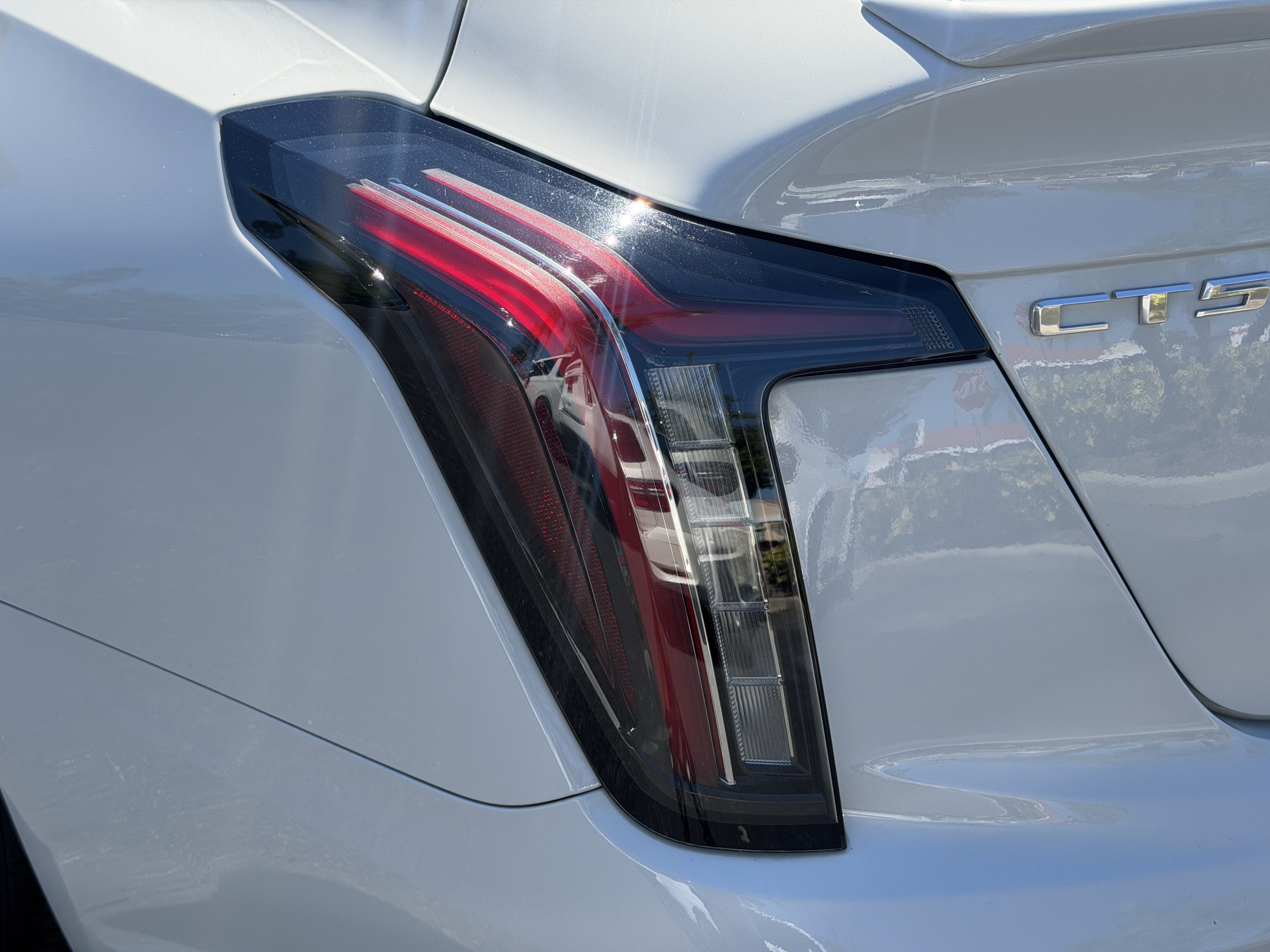 Used 2021 Cadillac CT5 V w/ Premium Package RWD image 10