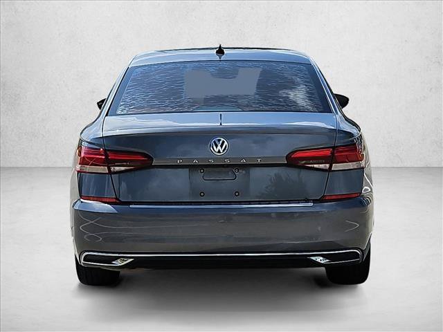 Used 2022 Volkswagen Passat 2.0T SE FWD image 6