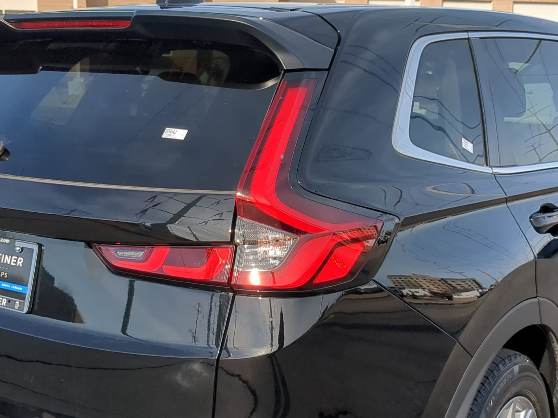 Used 2023 Honda CR-V EX-L image 12