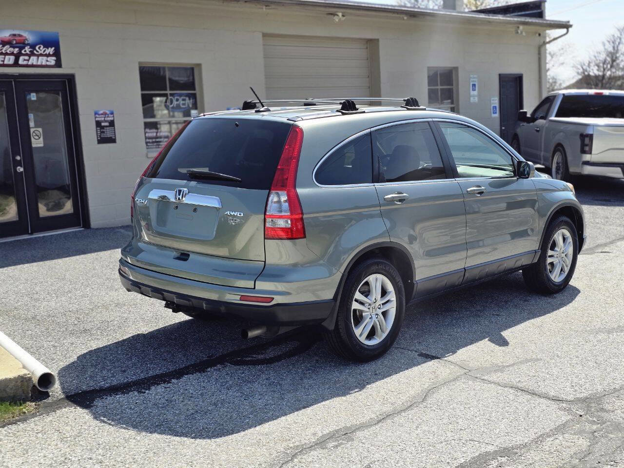 Used 2011 Honda CR-V EX-L image 4