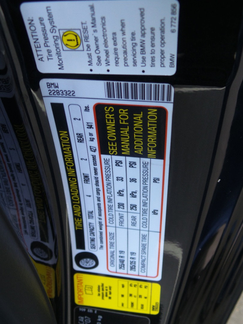 Used 2007 BMW M6 2dr Cpe M6 RWD image 54