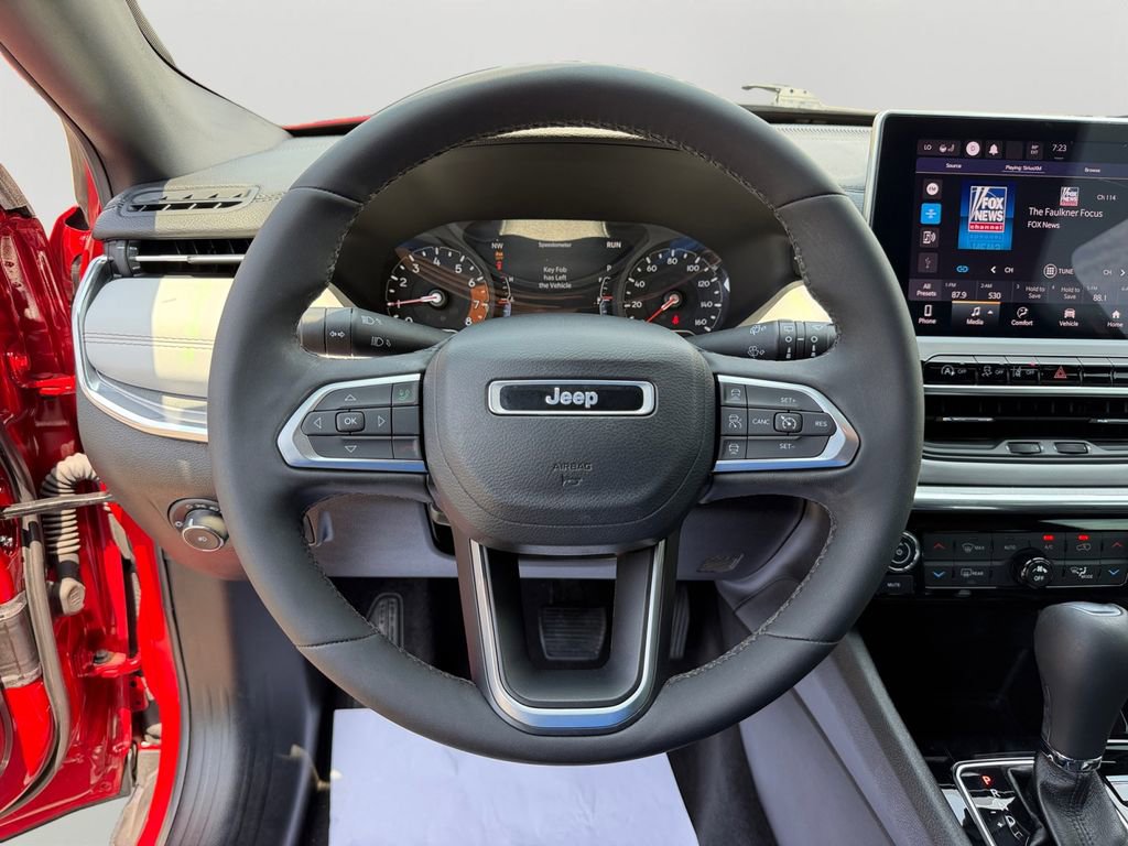 Used 2023 Jeep Compass Limited AWD/4WD image 19