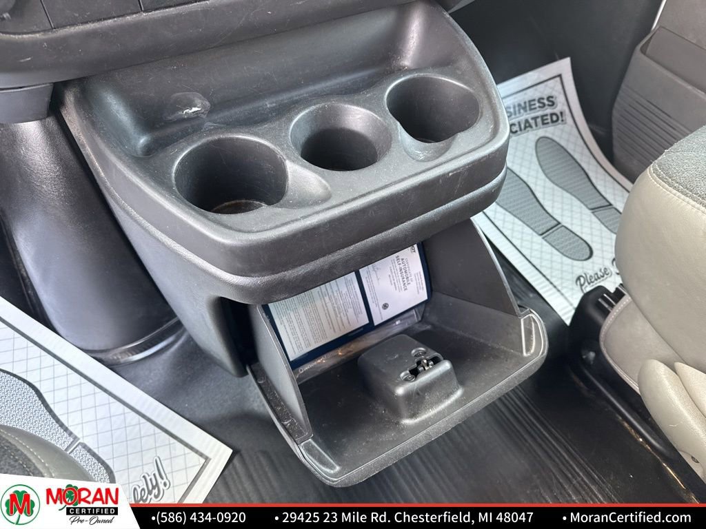 Used 2024 GMC Savana 2500 Work Van w/ Driver Convenience Package image 18