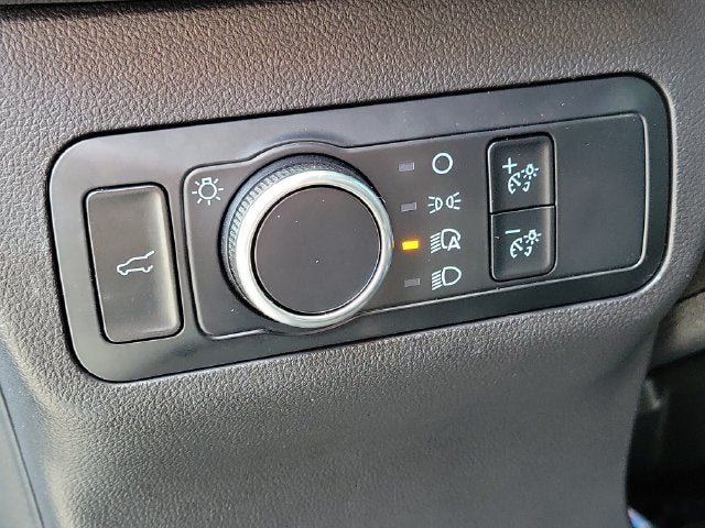 Used 2024 Ford Escape ST-Line w/ Tech Pack #1 AWD/4WD image 8