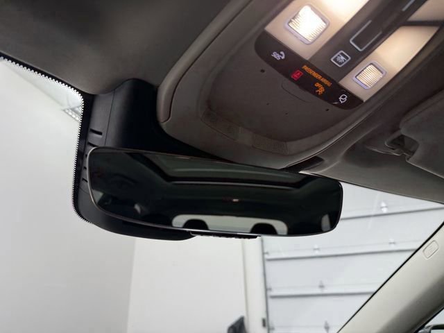 Certified 2024 Volvo XC90 T8 Plus image 22