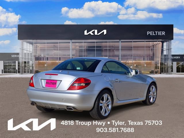 Used 2010 Mercedes-Benz SLK 300 image 6