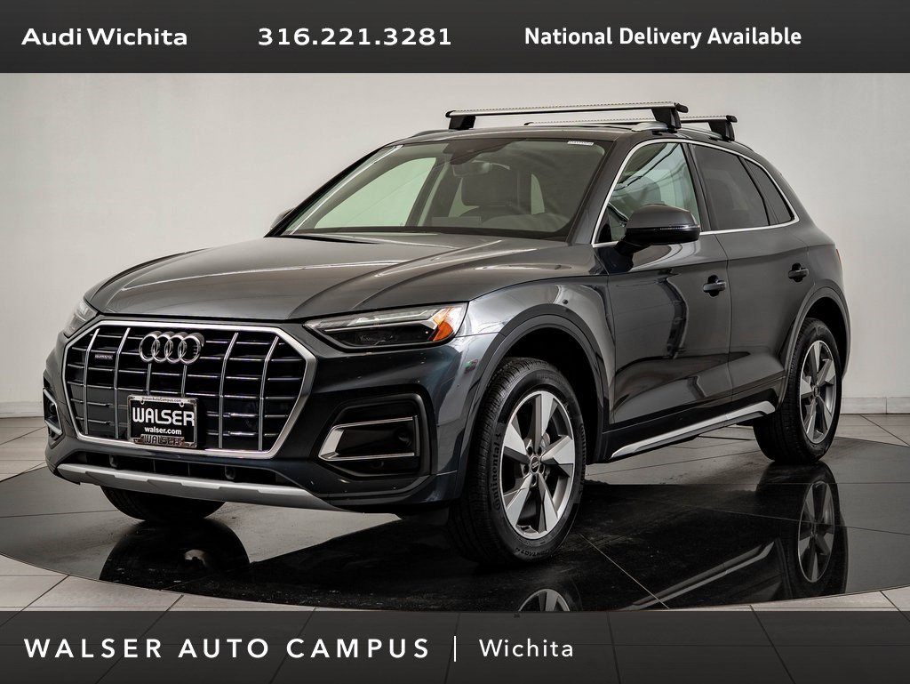 Used 2023 Audi Q5 2.0T Premium w/ Convenience Package image 1