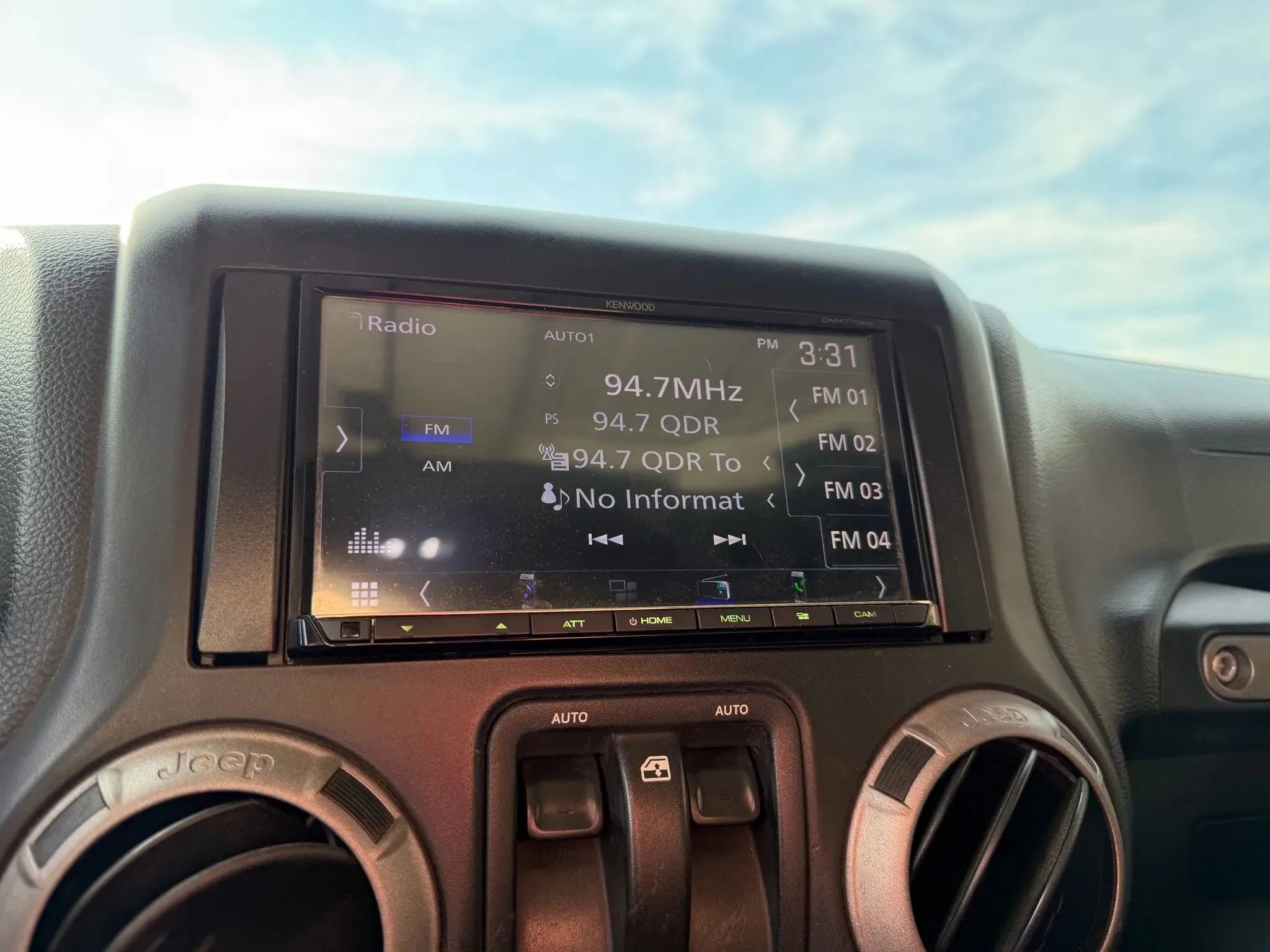Used 2012 Jeep Wrangler Sport AWD/4WD image 10