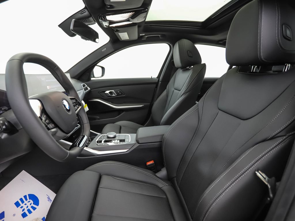 New 2026 BMW 330i xDrive Sedan w/ Convenience Package image 11