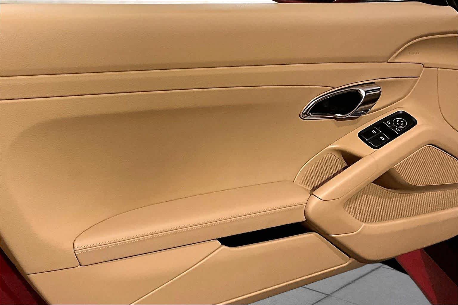 Used 2013 Porsche Boxster S RWD image 18