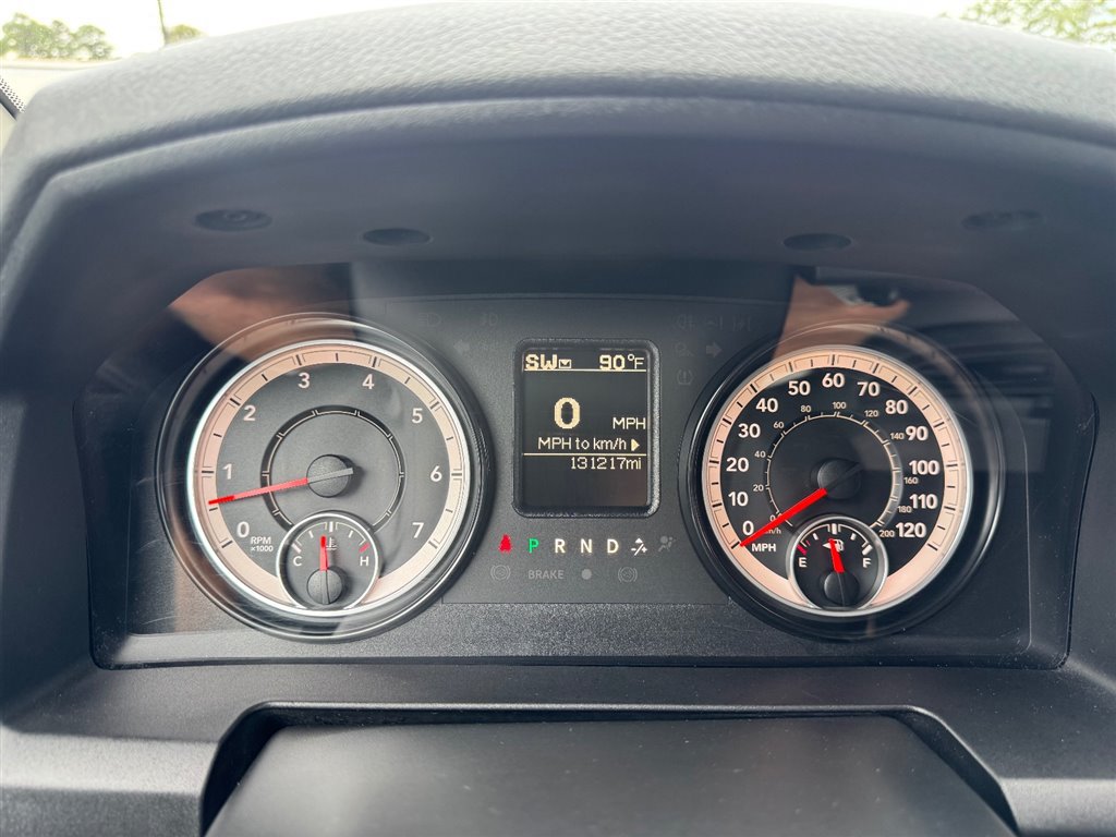 Used 2017 RAM 1500 Express AWD/4WD image 14