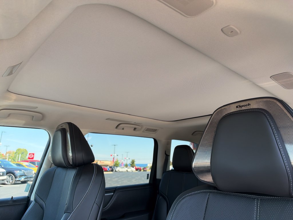 Used 2025 INFINITI QX80 Sensory AWD/4WD image 24