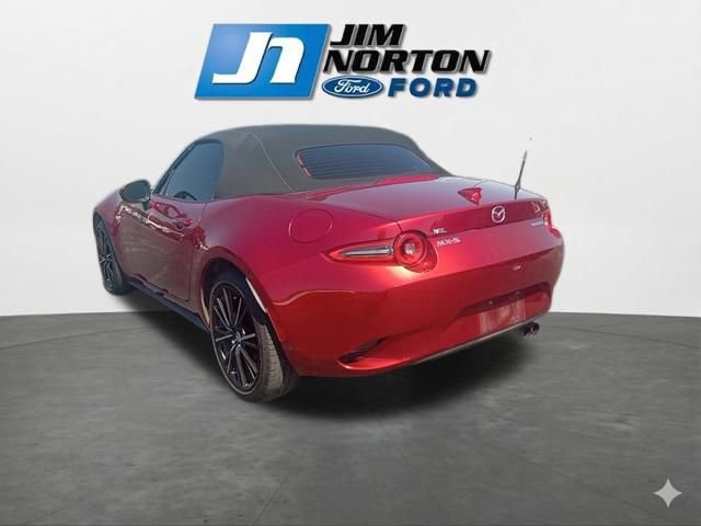 Used 2024 MAZDA MX-5 Miata Grand Touring w/ Weather Package RWD image 7