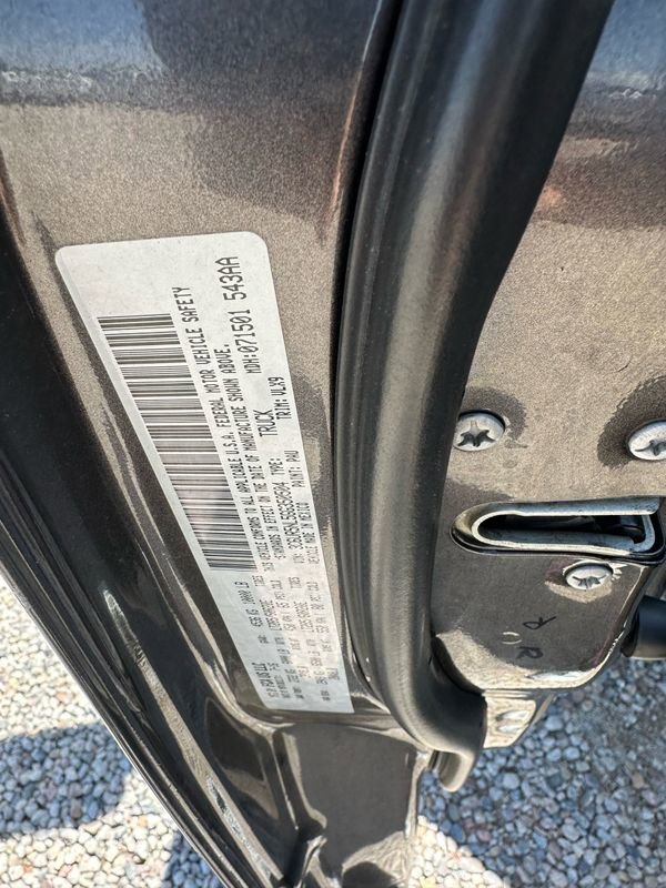 Used 2016 RAM 2500 Laramie w/ Sport Appearance Group AWD/4WD image 46