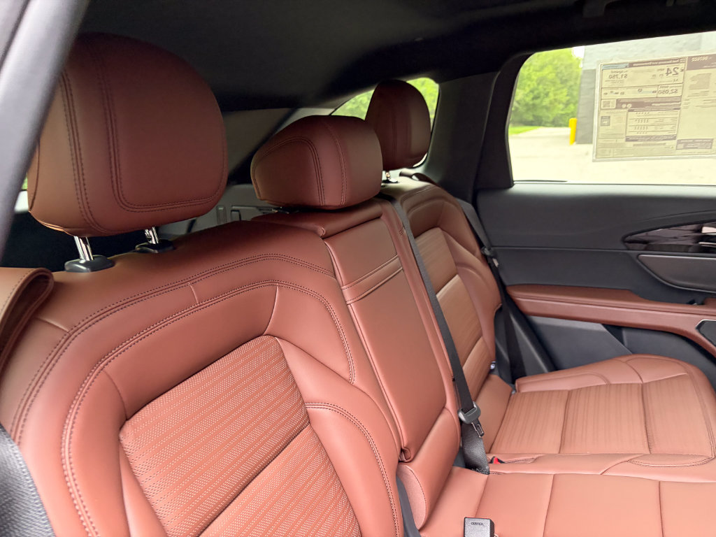 New 2026 Lincoln Nautilus Reserve w/ Jet Appearance Package AWD/4WD image 25