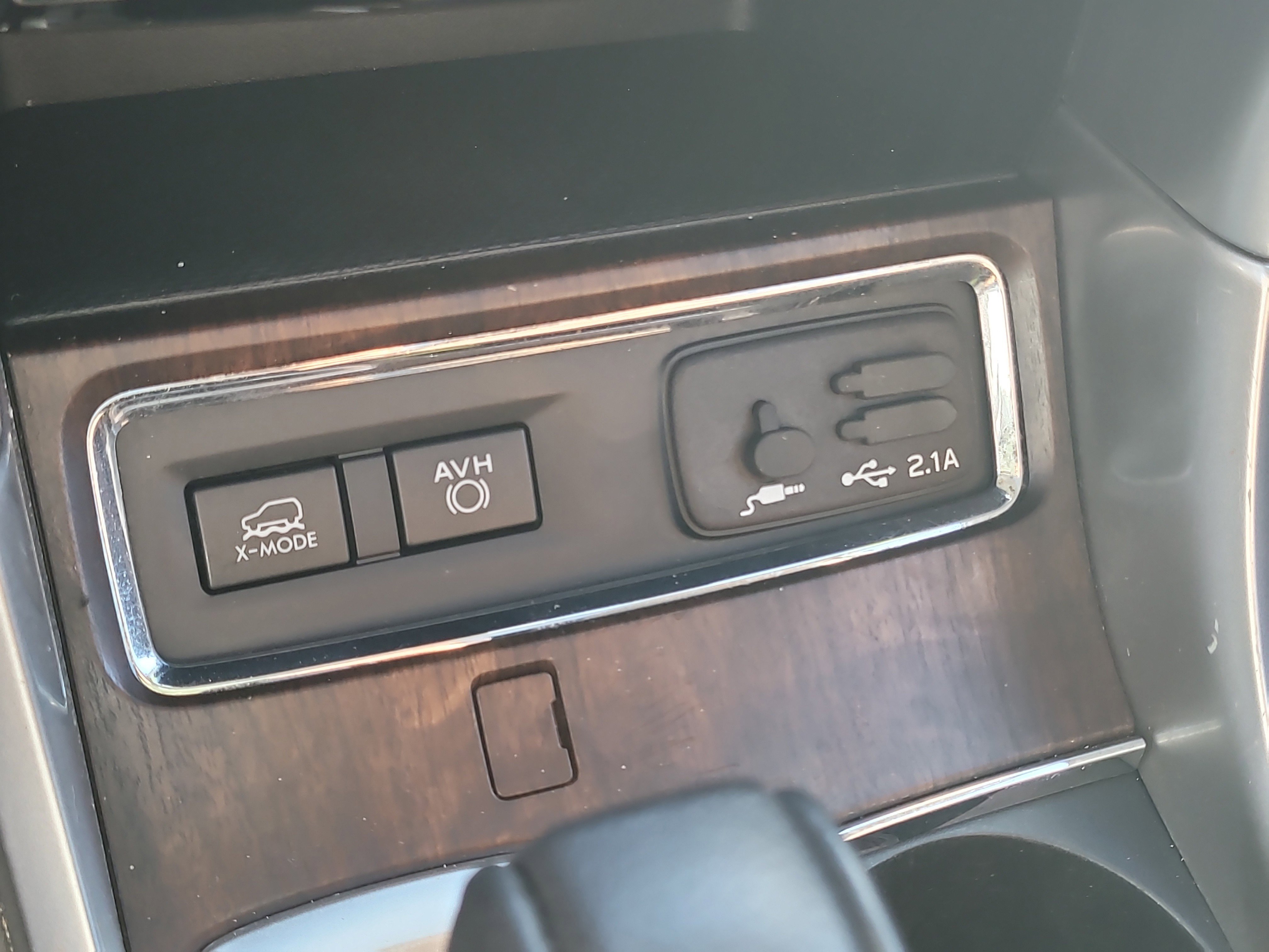 Used 2020 Subaru Ascent Touring image 31