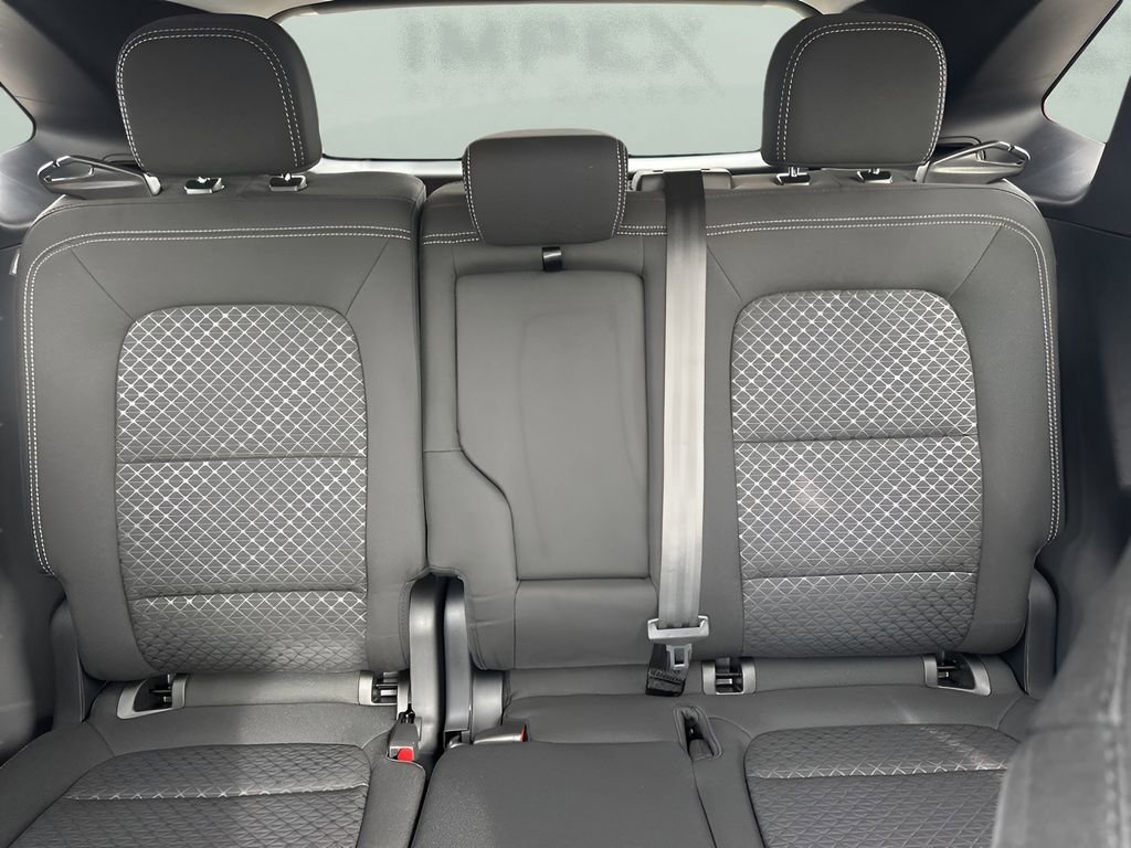 Used 2024 Ford Escape Active image 11