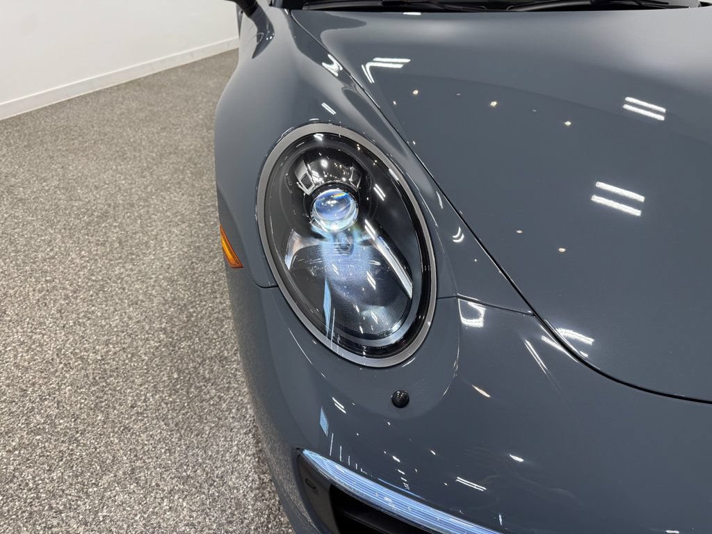 Used 2017 Porsche 911 GT3 RS image 3