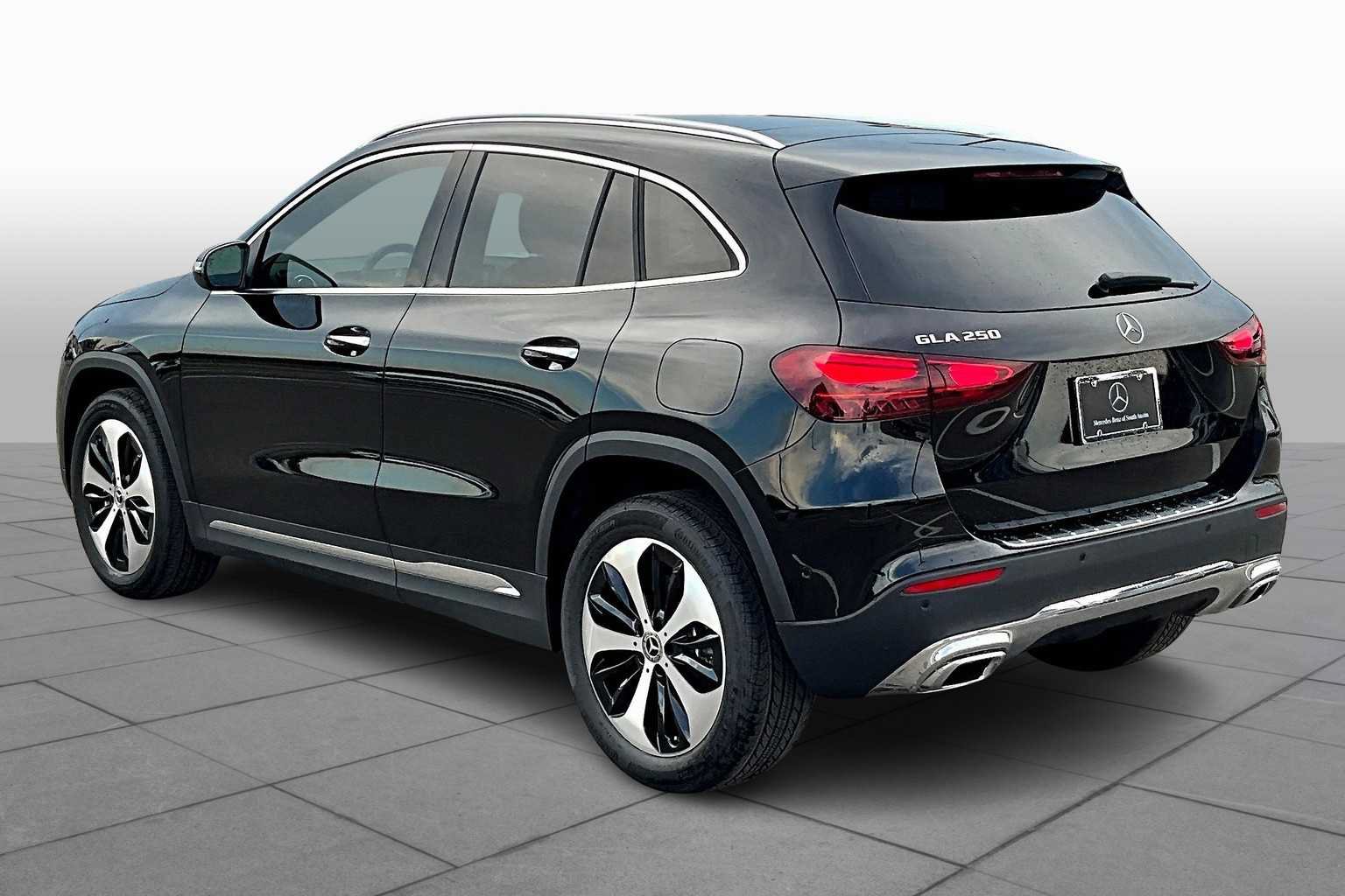 Certified 2026 Mercedes-Benz GLA 250 image 12