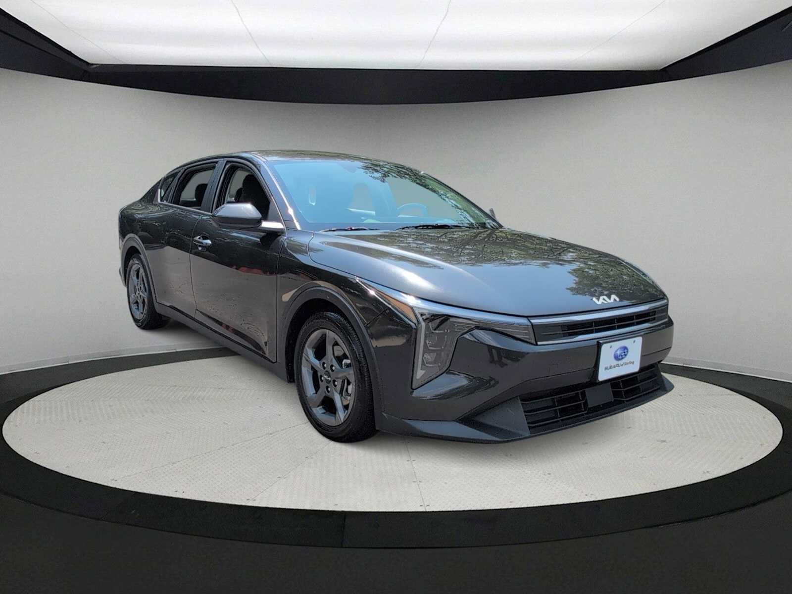 Used 2025 Kia K4 FWD image 2
