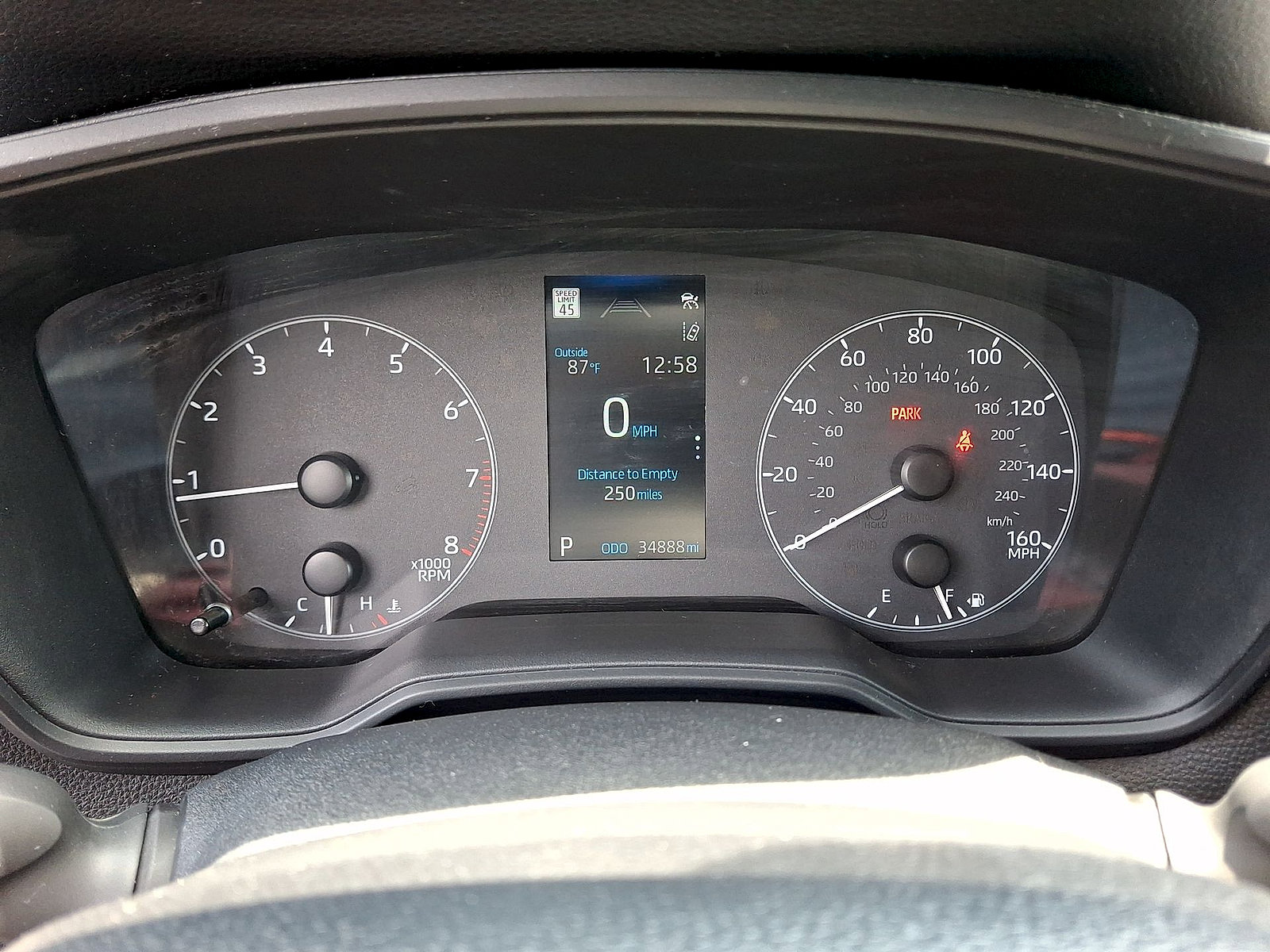 Used 2024 Toyota Corolla Cross LE AWD/4WD image 13