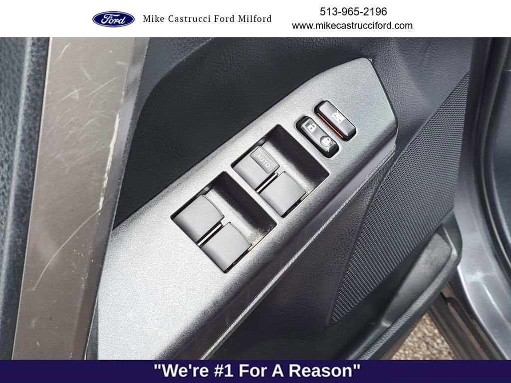 Used 2018 Toyota RAV4 XLE image 21