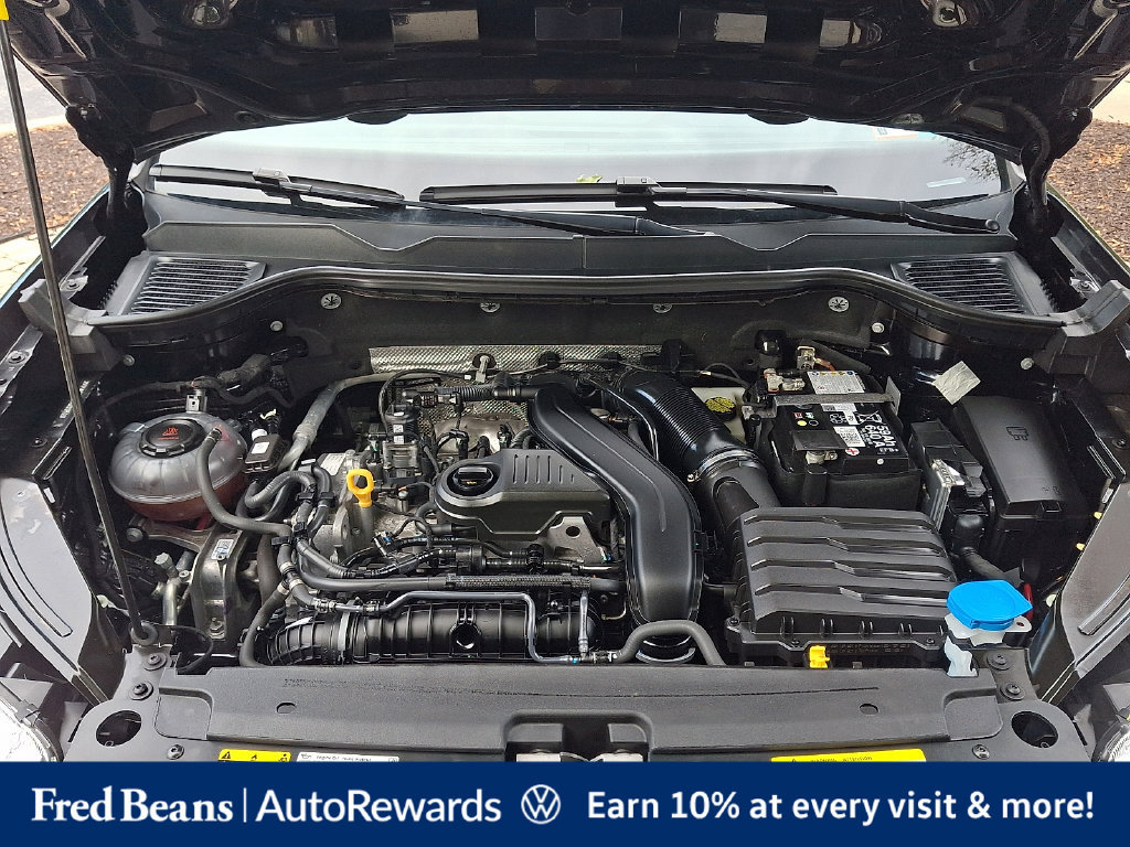 Certified 2024 Volkswagen Taos S FWD image 32