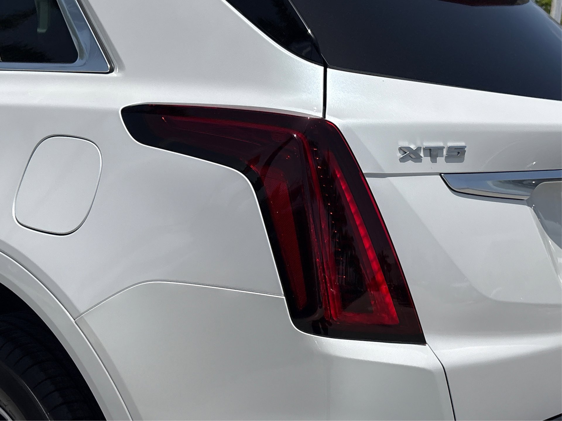 New 2026 Cadillac XT5 Luxury FWD image 15