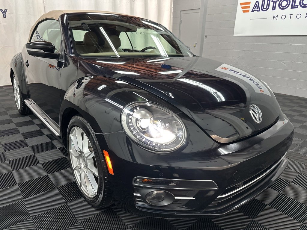 Used 2019 Volkswagen Beetle 2.0T Final Edition SEL image 3