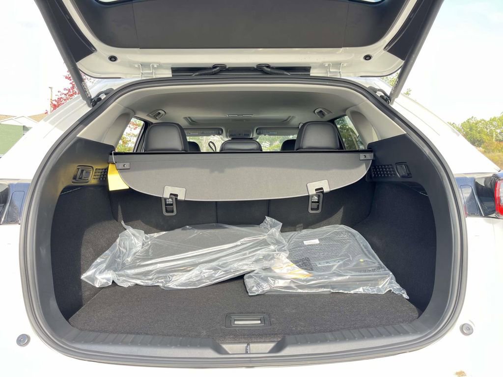 New 2025 MAZDA CX-5 Carbon Edition image 9