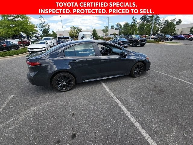 Used 2025 Toyota Corolla XSE FWD image 14