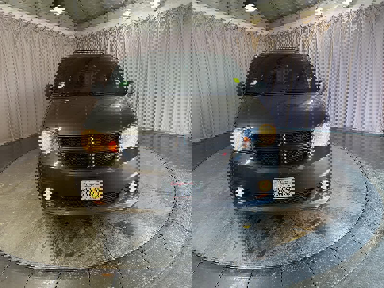 Used 2019 Dodge Grand Caravan GT image 2