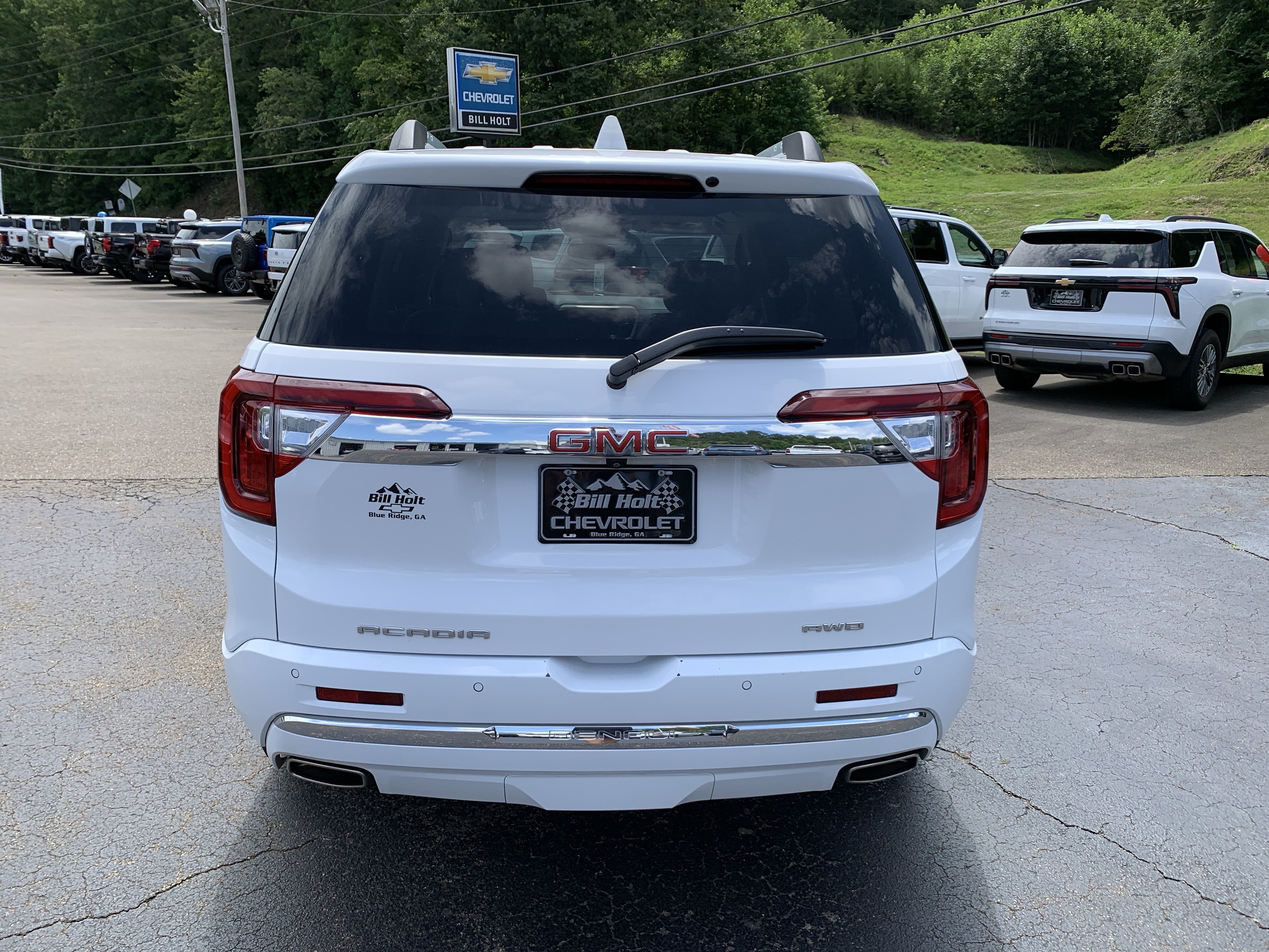 Used 2023 GMC Acadia Denali AWD/4WD image 12