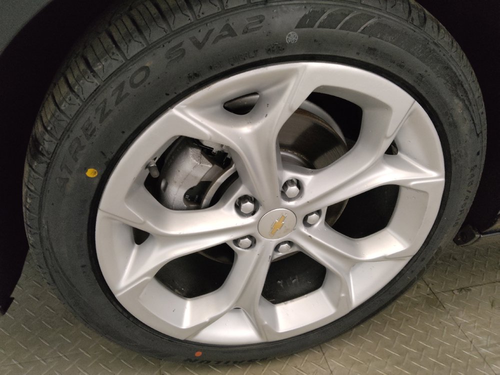 Used 2023 Chevrolet Malibu LT FWD image 31
