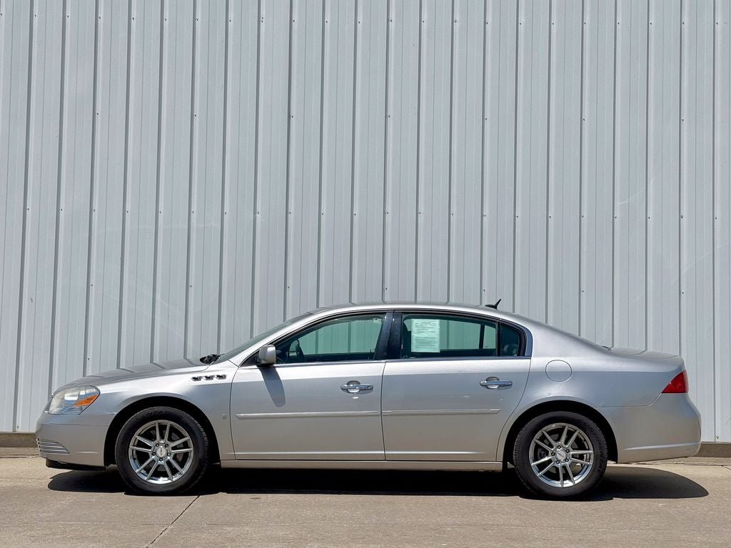 Used 2007 Buick Lucerne CXL w/ Luxury Package FWD image 3
