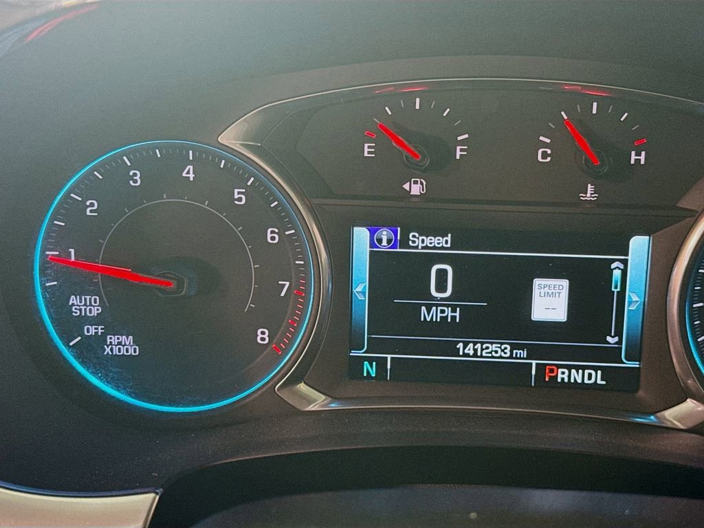 Used 2019 Chevrolet Traverse RS w/ LPO, Floor Liner Package AWD/4WD image 14