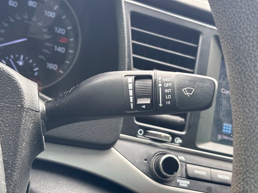 Used 2018 Hyundai Elantra SEL FWD image 27