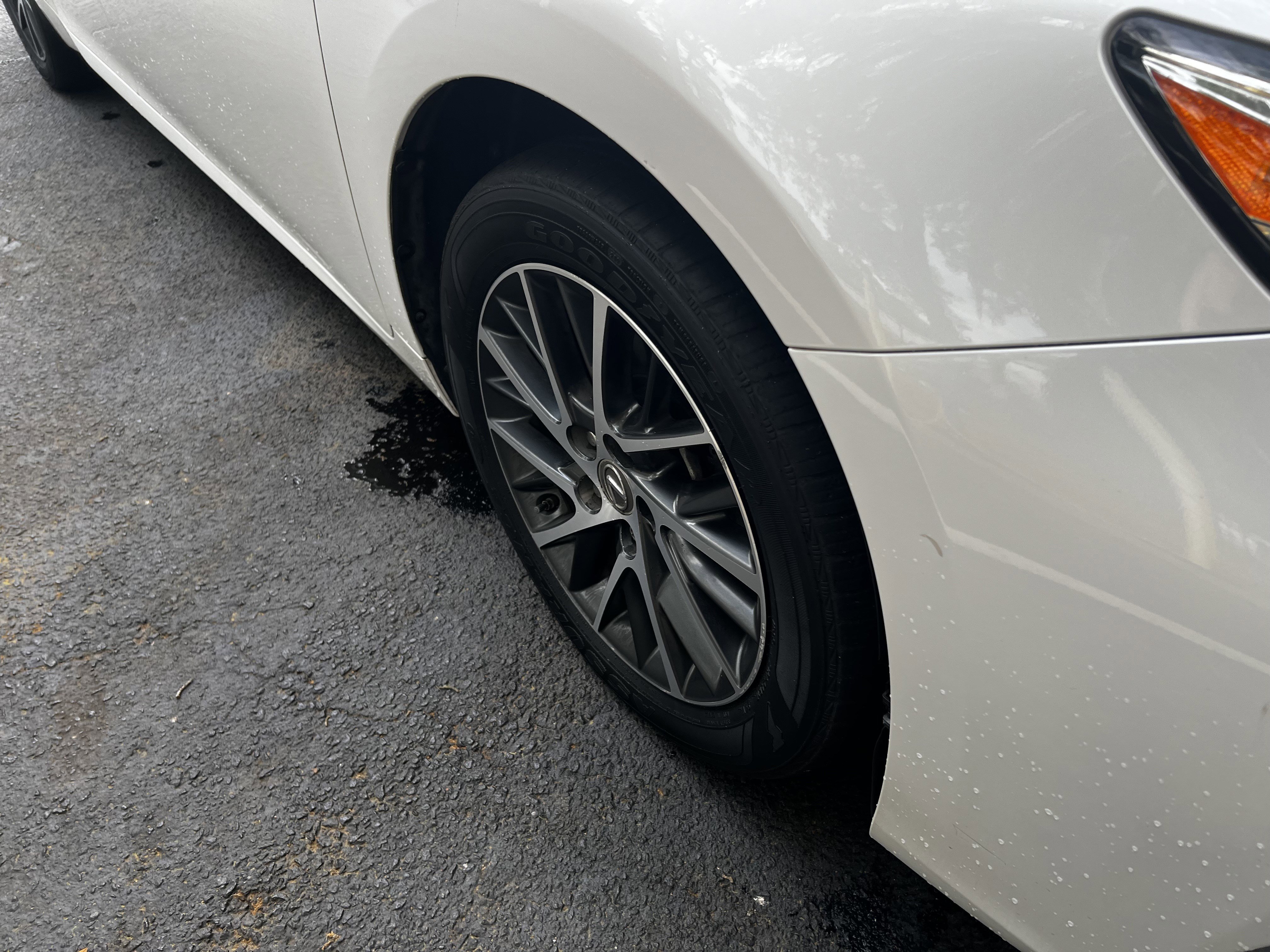 Used 2017 Lexus ES 350 w/ Premium Package image 11